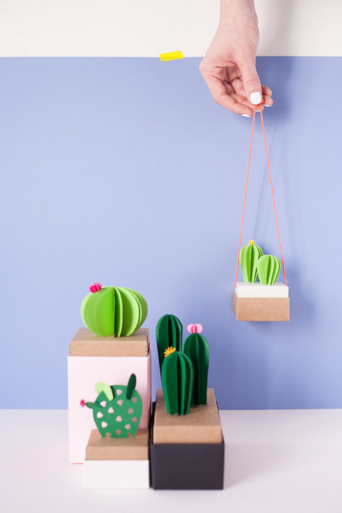plante en papier cactus feuilles couleurs carton - blog déco - clem around the corner