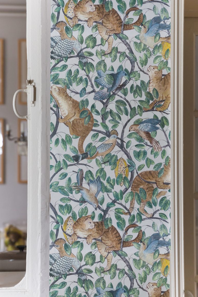 shauna dennison papier peint chat oiseau floral - blog déco - clem around the corner
