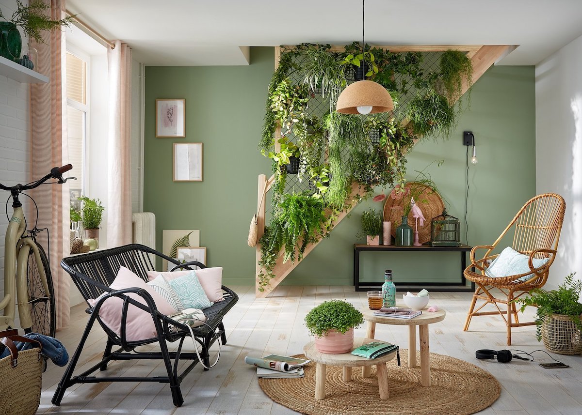 escaliers originaux végétal décoration plantes vertes salon bucolique printemps - blog déco - clem around the corner