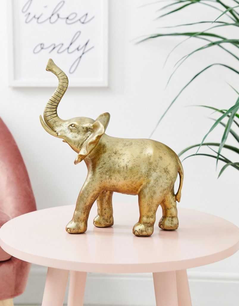 blog déco asos statue éléphant dorée table ronde rose pastel clemaroundthecorner