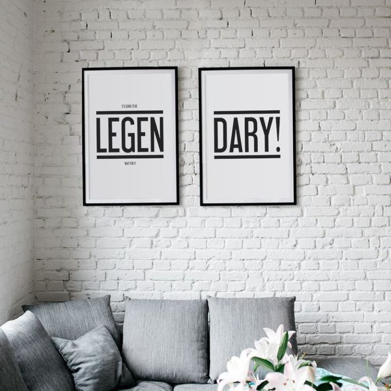 mur de cadres noir blanc affiche legen dary how i met - blog déco - clem around the corner
