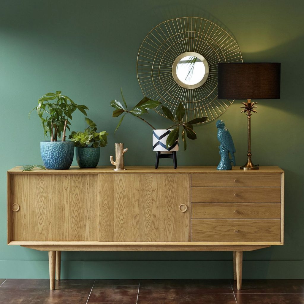 tendance néo art déco mur vert commode bois décoration rétro nouvelle - blog déco - clem around the corner