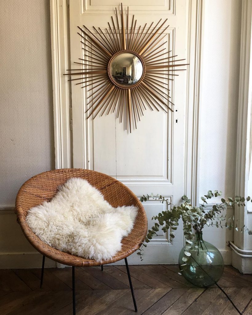 miroir soleil chaty vallauris laiton or parquet eucalyptus décoration - blog déco - clem around the corner