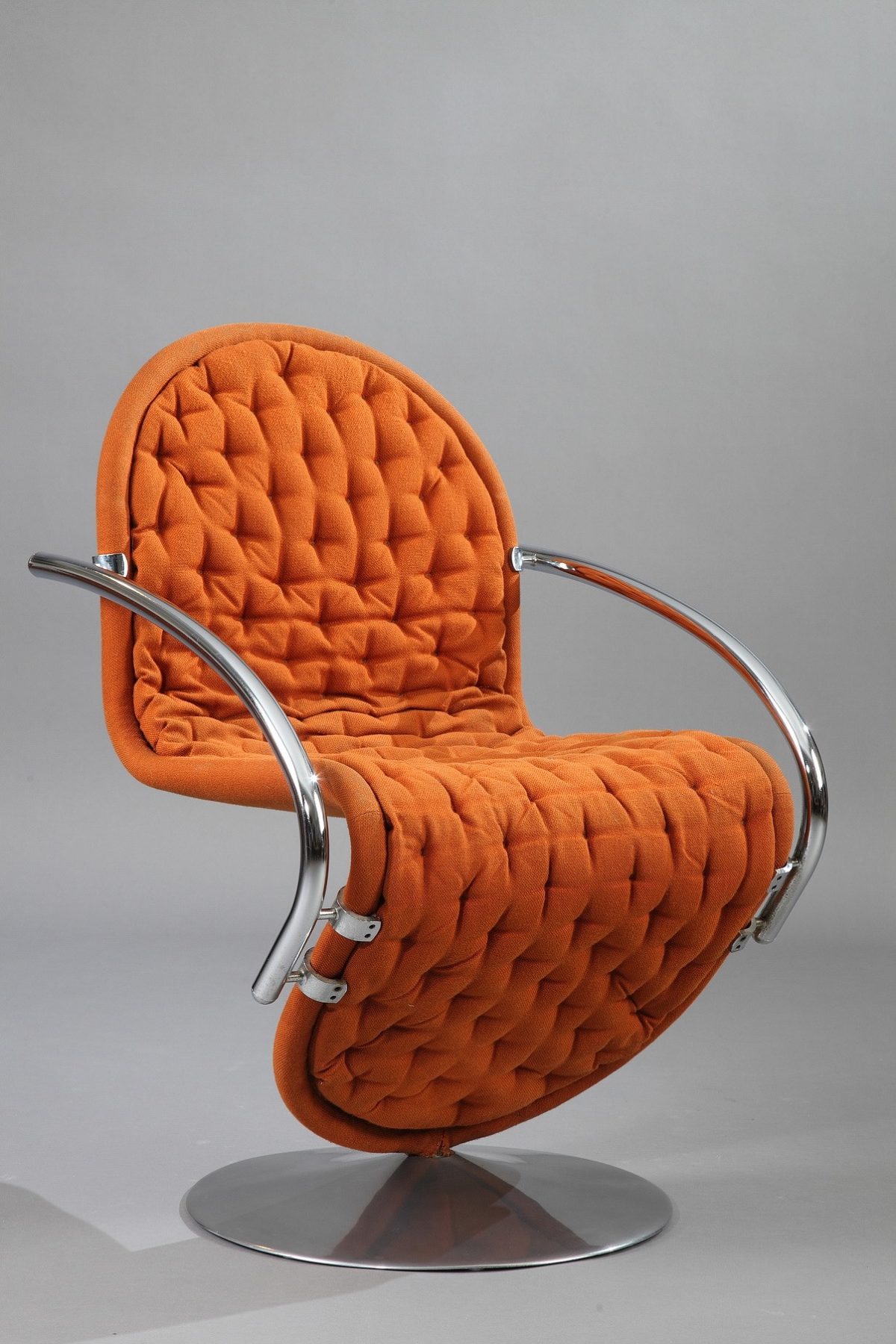 fauteuil panton orange revisité chaise design iconique vintage blog déco