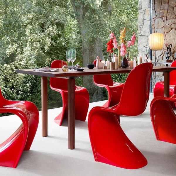 chaise panton icon design danois plastique rouge salon contemporain clemaroundthecorner