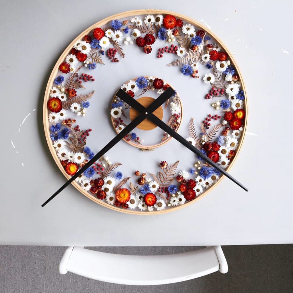 horloge diy fleurs séchées tambour tulle - blog création diy design clemaroundthecorner