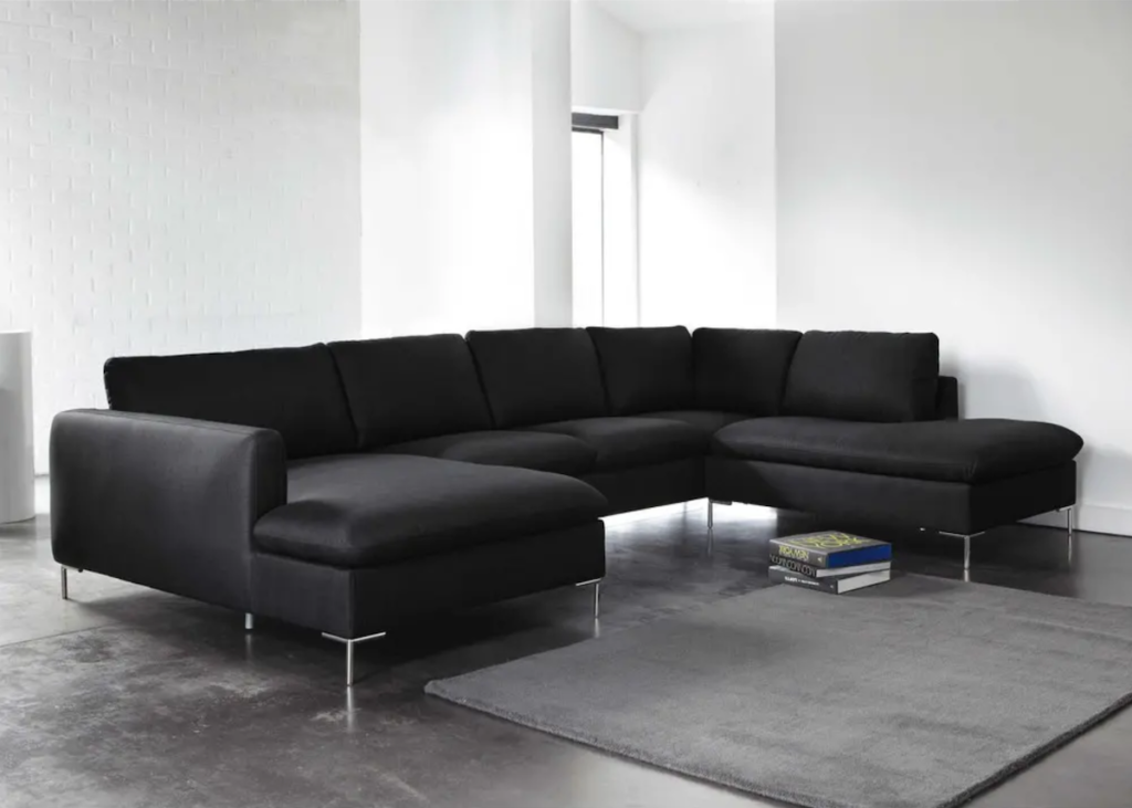 canapé panoramique pas cher noir tendance maisons du monde - blog déco - clemaroundthecorner