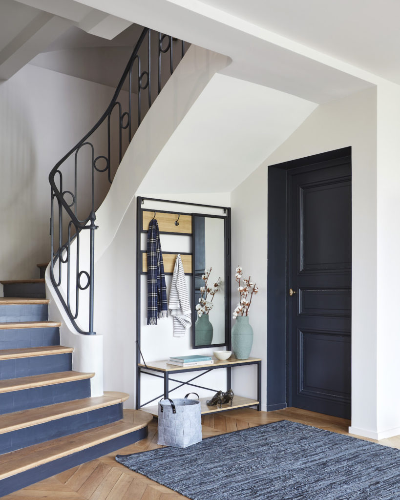 entrée maison traditionelle bien ranger meuble malin nouvelle collection but