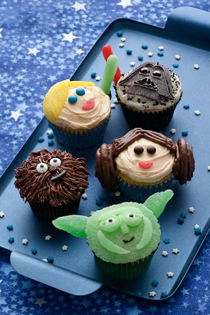 petits gâteaux cup cakes décoration créative personnages