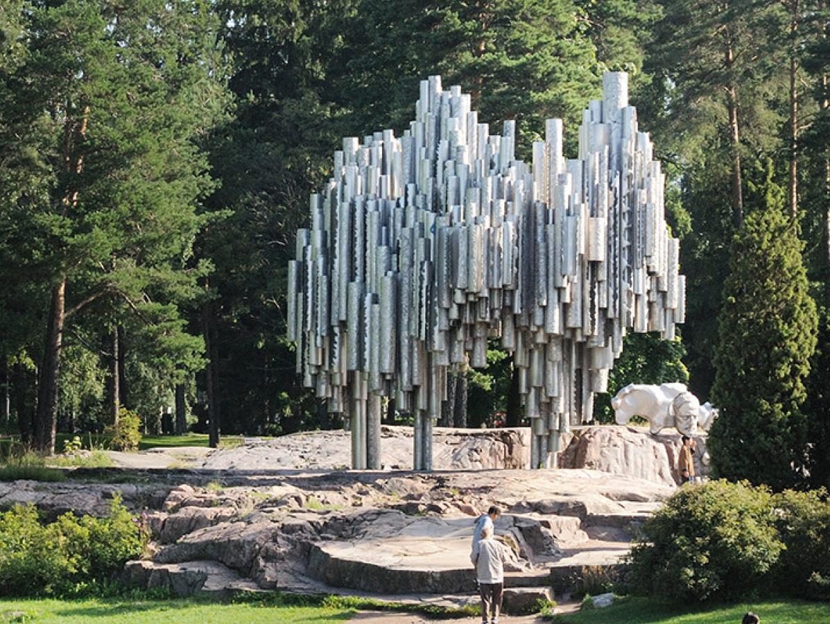 parc Helsinki design statue Jean Sibelius Monument Eila Hiltunen orgue métallique géant