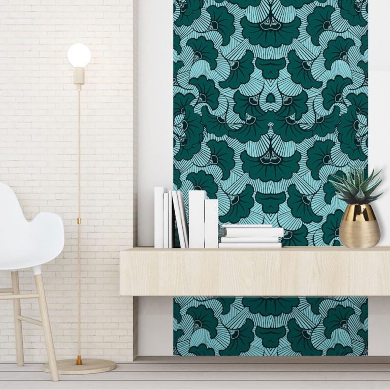 déco salon coin détente univers scandinave mur brique blanche meuble bois clair papier peint tendance wax vert végétale