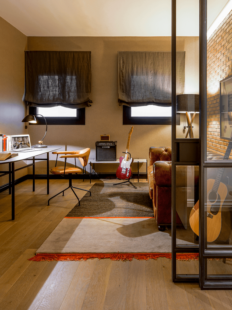 espace appartement Eixample télétravail studio musique maison aménagement