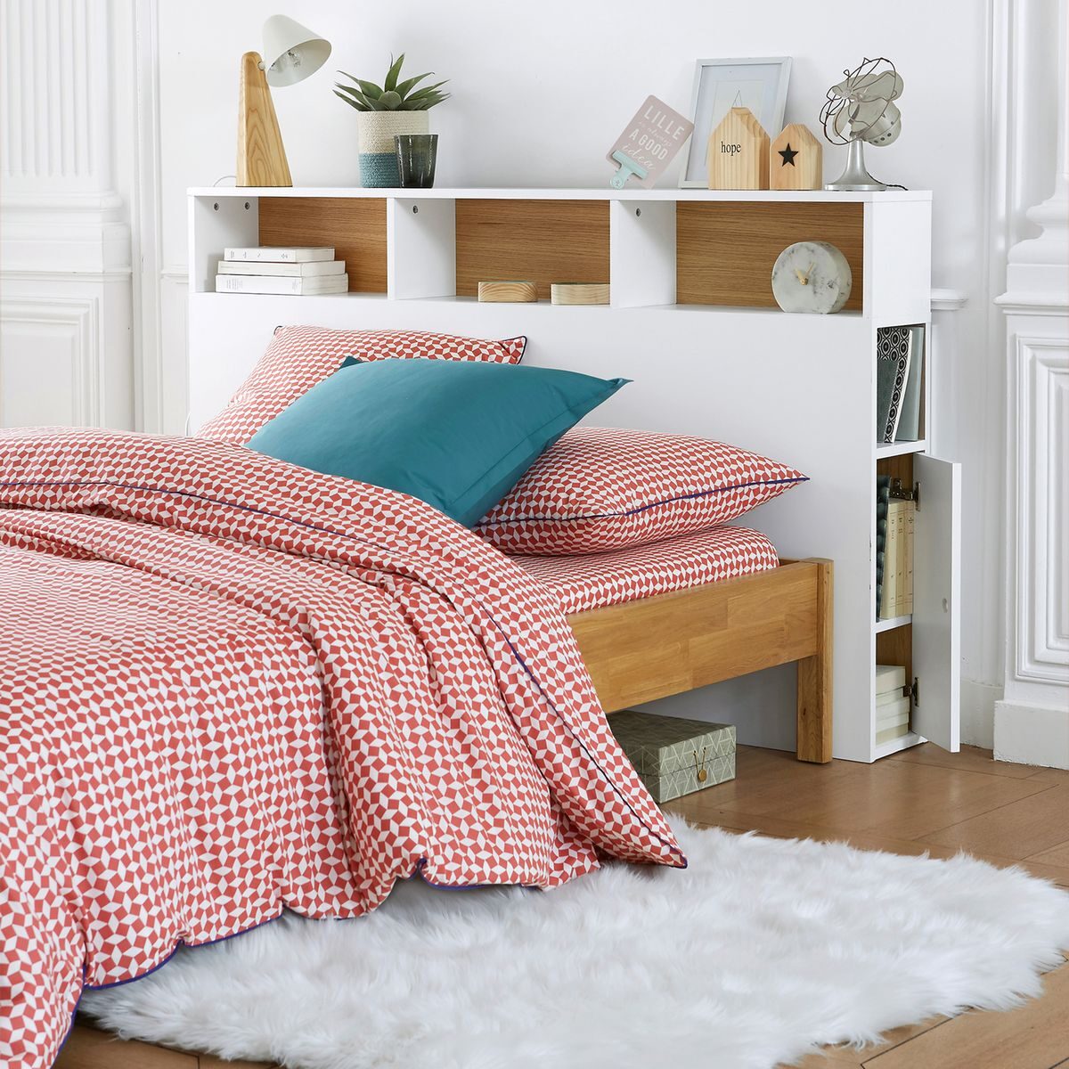 optimiser le rangement tête de lit avec rangement blanc scandinave bois design - blog déco - clem around the corner
