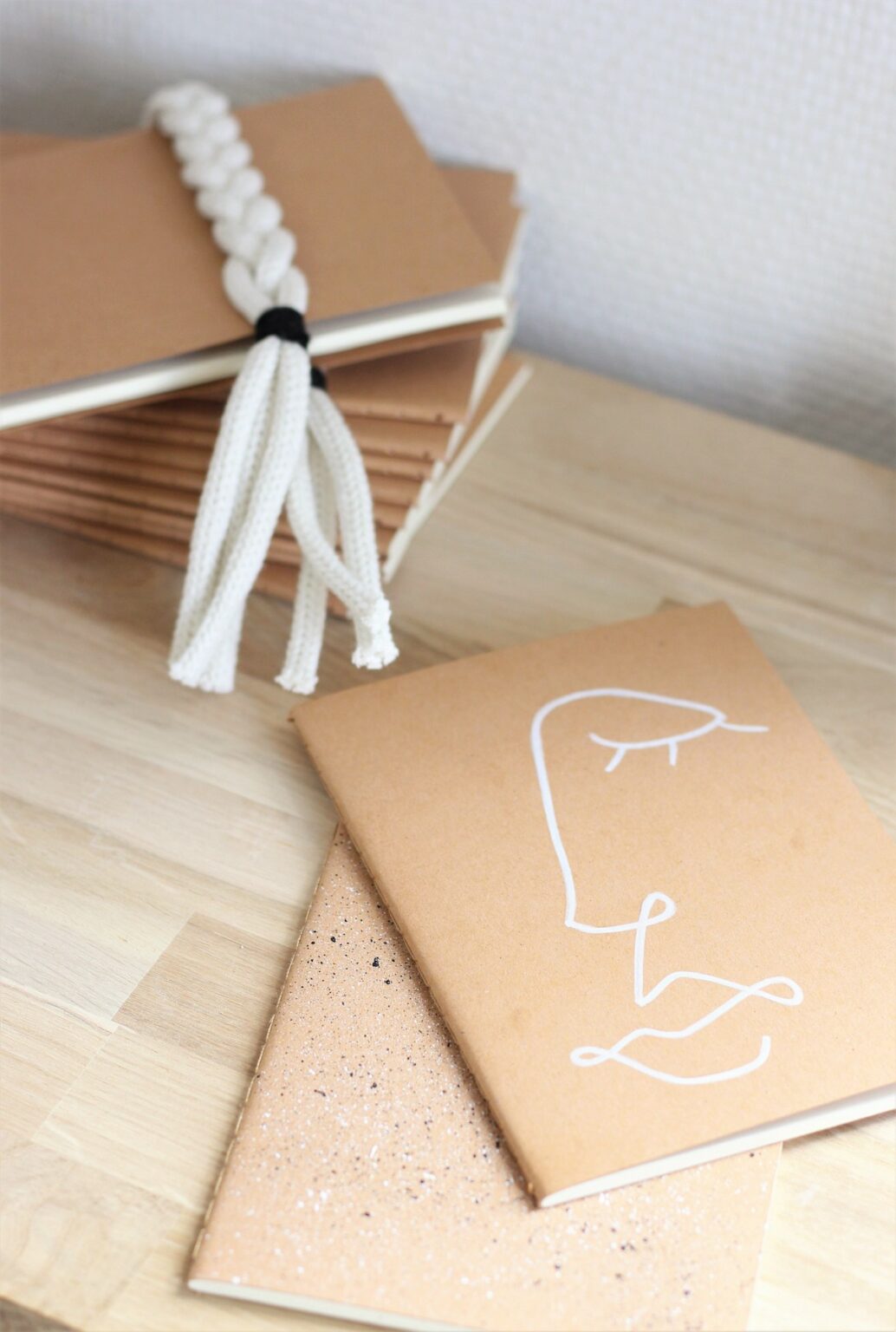 pimper son carnet agenda calepin rentrée personnaliser dessin graphique ado