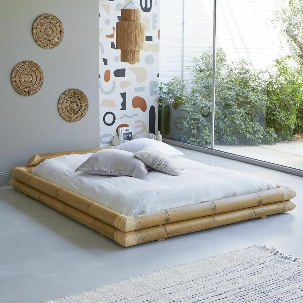 lit futon bambou déco murale ronde suspension fibre naturelle baie vitrée