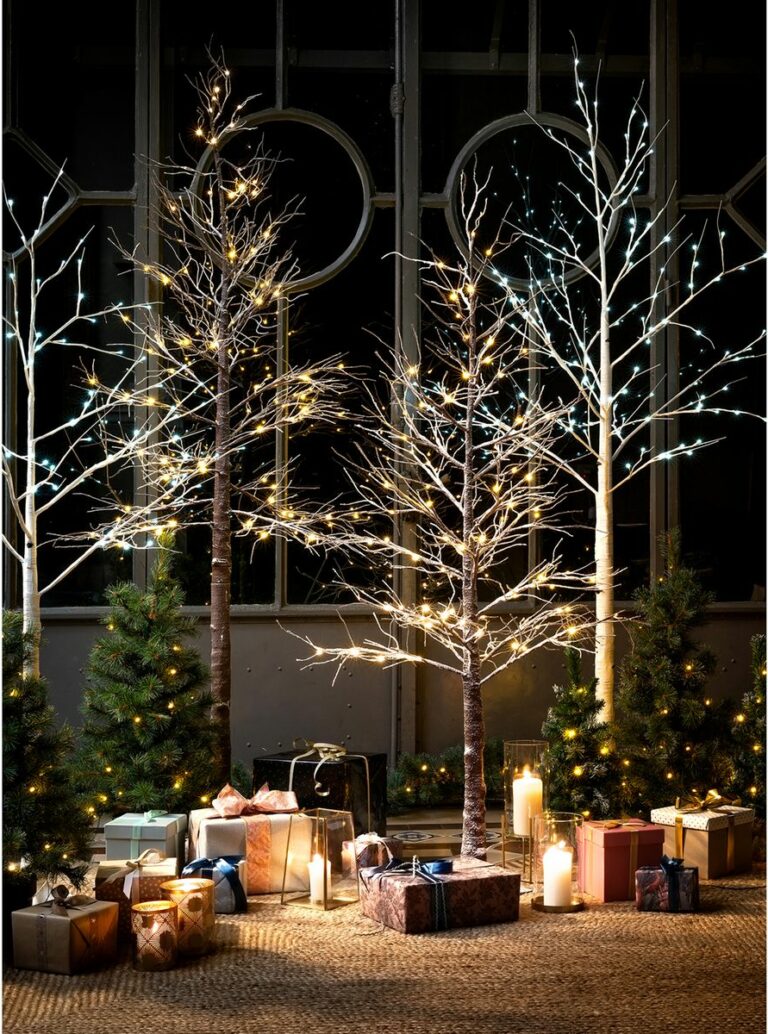 faux arbre artificiel lumineux déco noël nordique minimaliste élégante