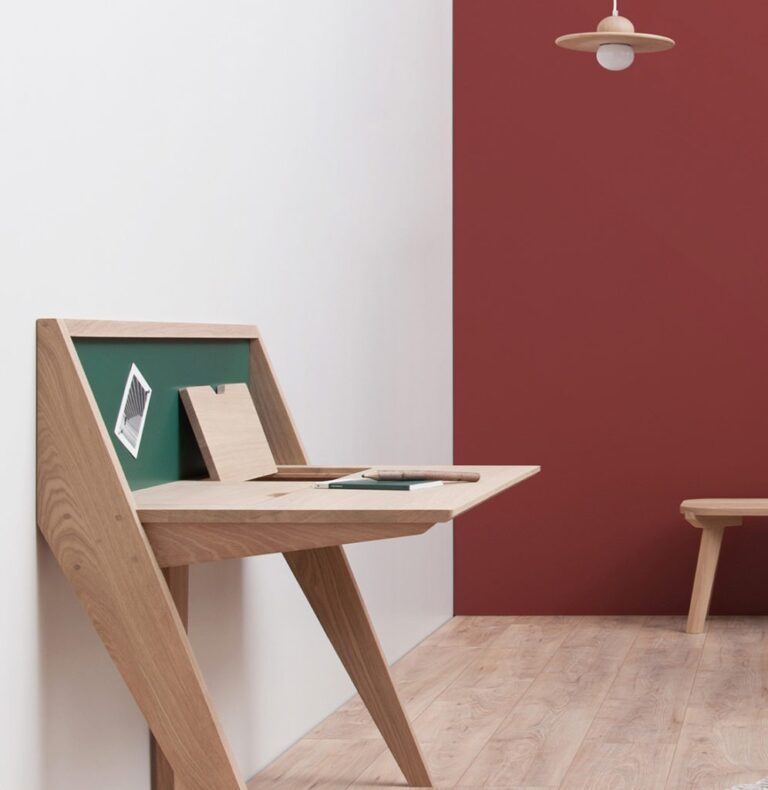 bureau fin télétravail connecté astucieux design