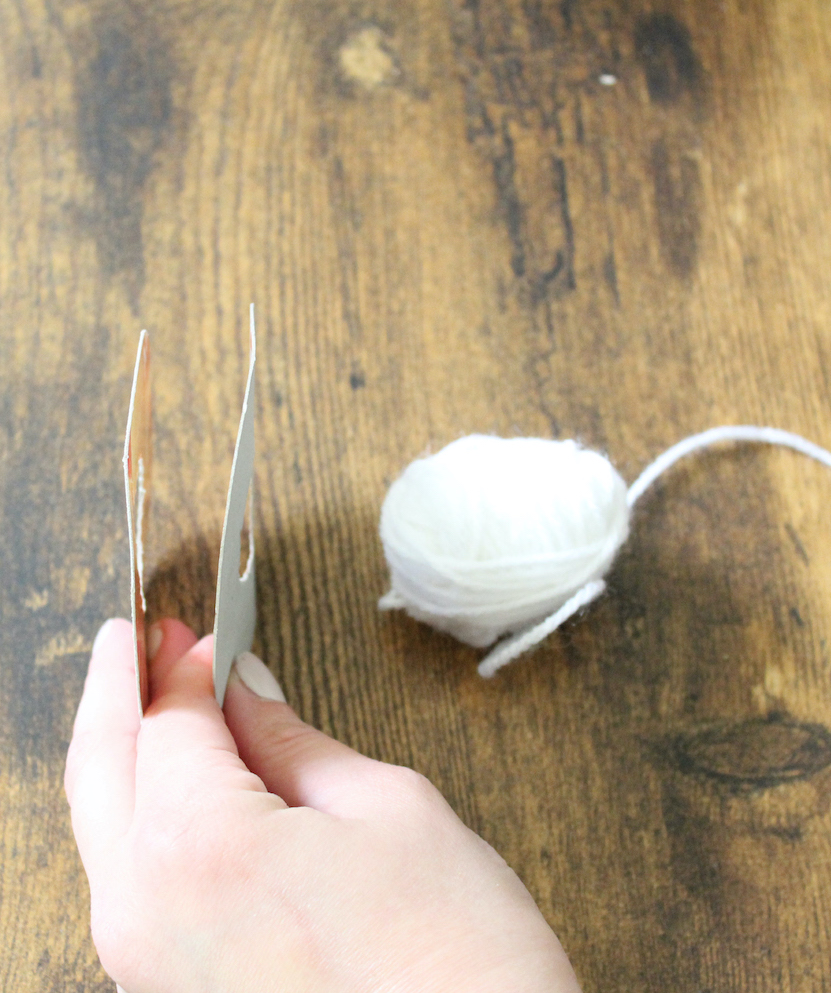 tuto DIY pelote de laine blanche