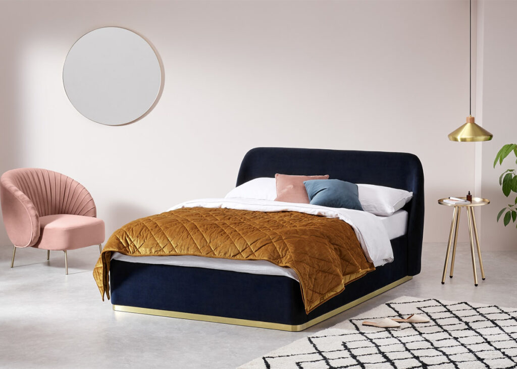 Bien choisir cadre de lit chambre adulte lit velours