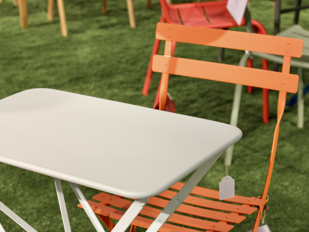 chaise balcon jardin orange métal pliante déco vitaminée
