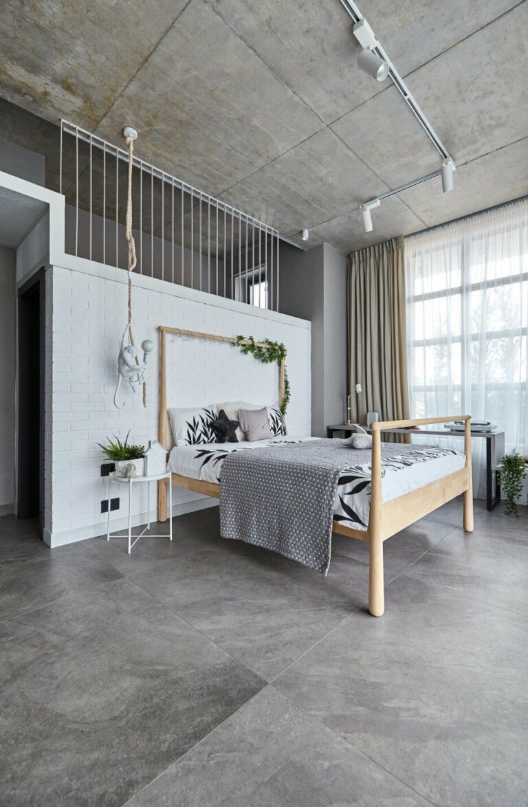 chambre ado fille grise blanche mezzanine espace travail bureau