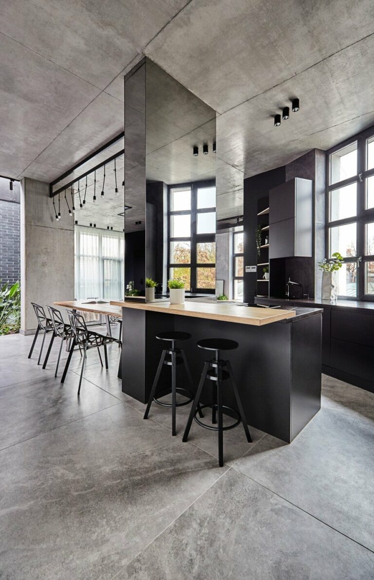 loft à Bucarest cuisine ouverte bar tabouret style manufacture atelier