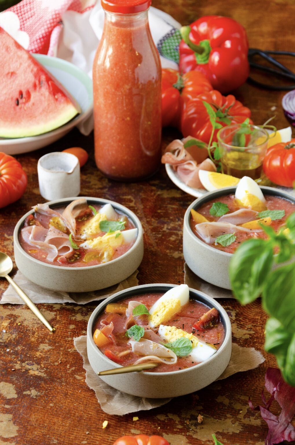 recette gaspacho andalou concombre tomate poivron oeuf