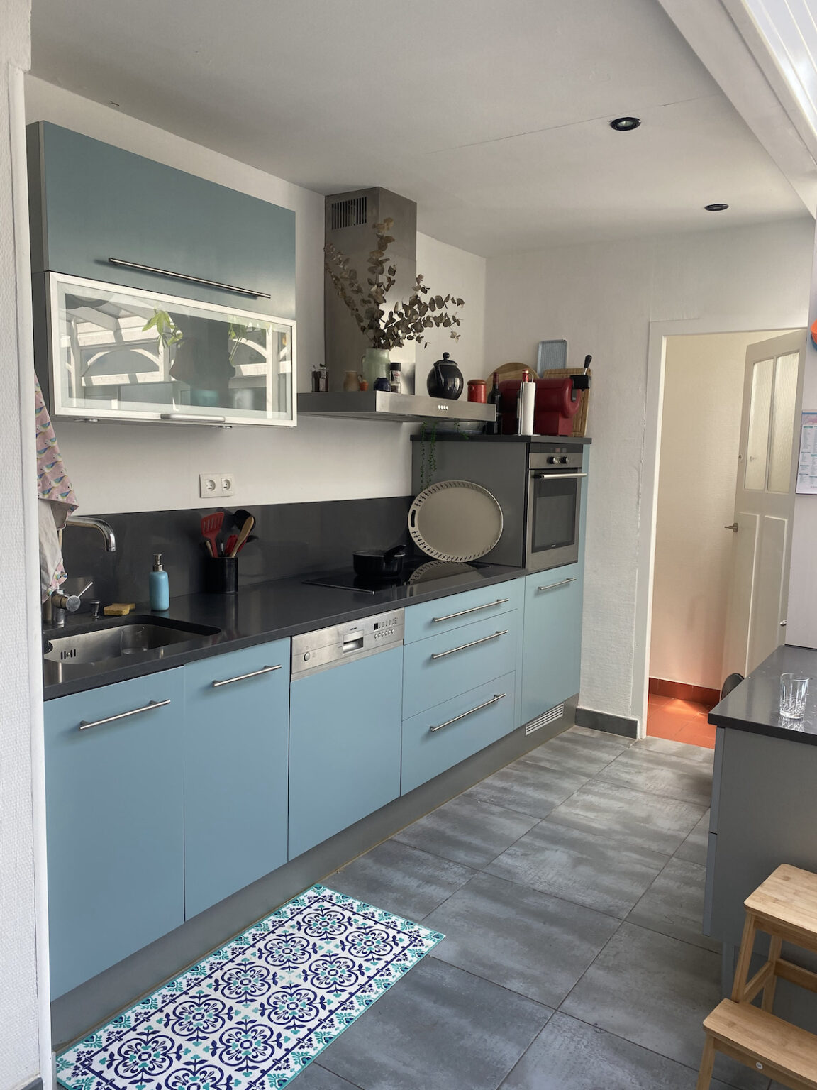 Rénov cuisine peinture multi-surfaces vert amande