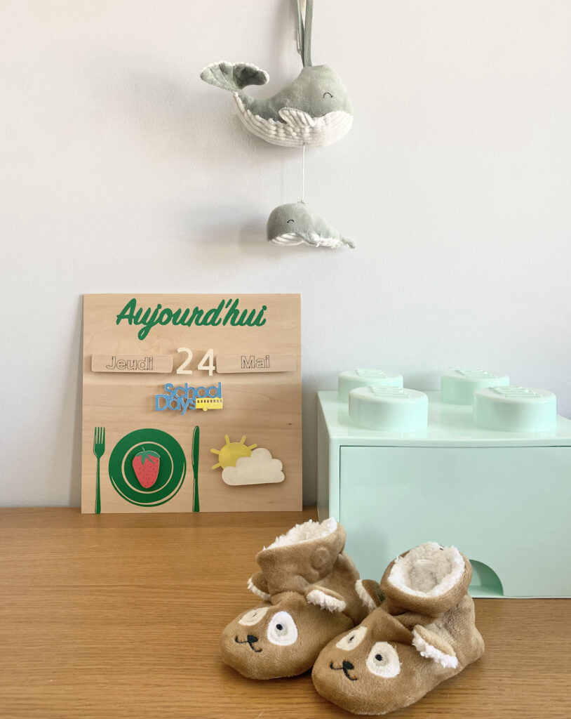 diy semainier Montessori maternelle en bois à faire soi-même