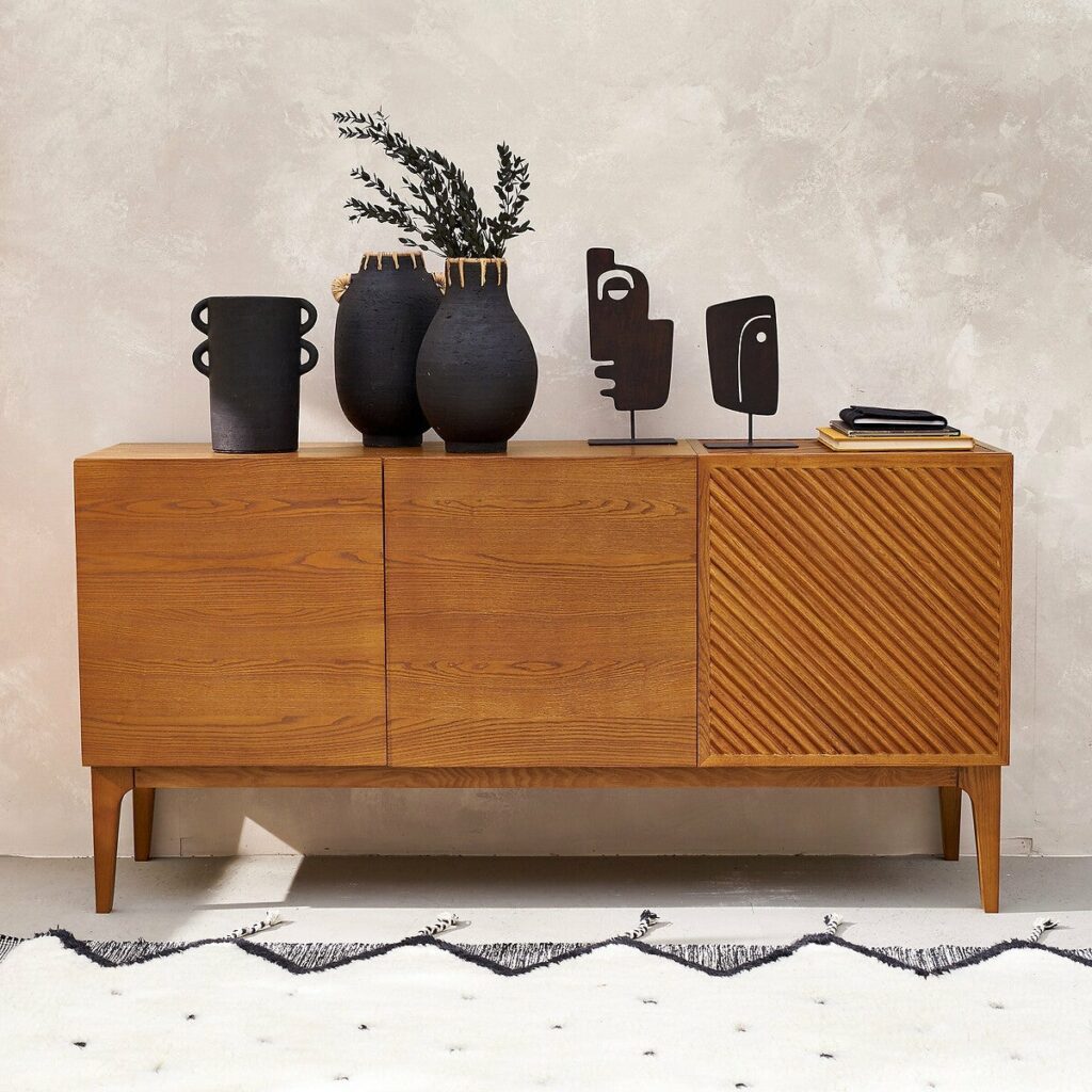 salon buffet bois massif design mid-century moderne 50s vase artisanal