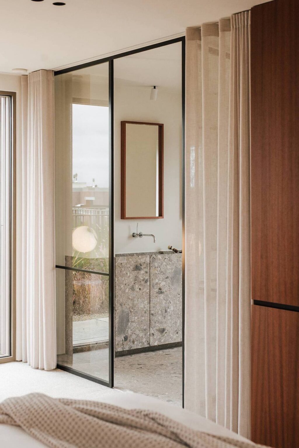 penthouse 2 pièces suite parentale séparation porte verrière
