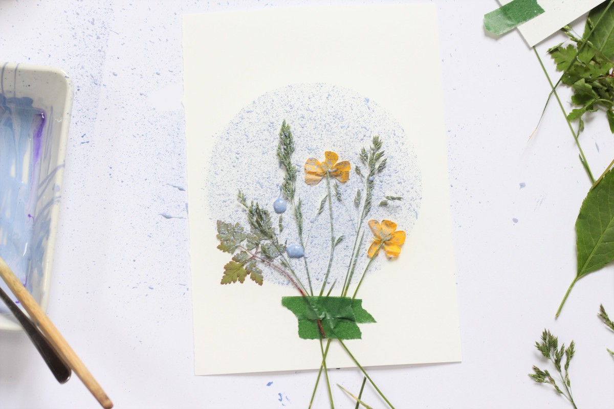 utiliser bouquet fleur tampon peinture activité manuelle