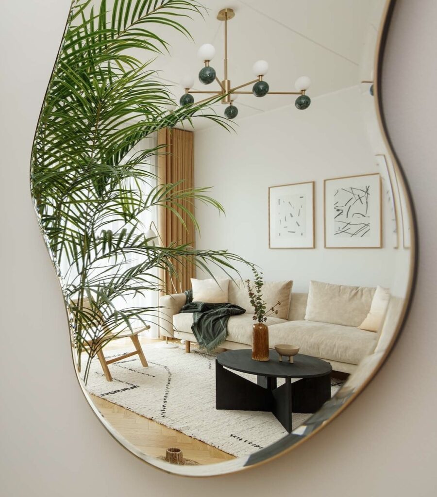 salon miroir ovale forme organique - blog déco - clem around the corner