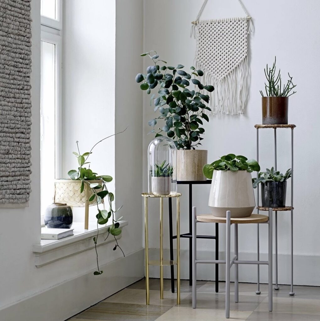 piédestal pour plantes doré noir métallique