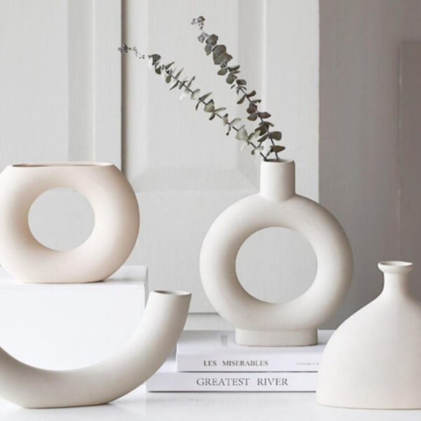 vase blanc deco intérieure épurée minimaliste