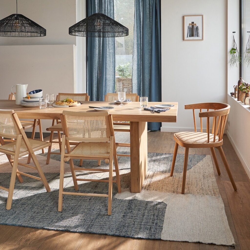 table bois massif chaise repas pliante cannage