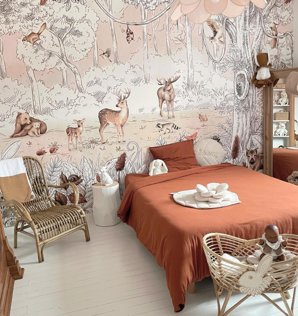 chambre enfant lit simple rouge poetique