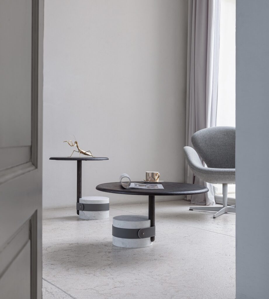 Morica table basse marbre bois cuir originale