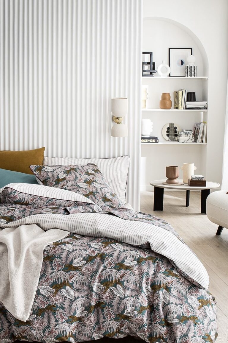 chambre mur relief cannelé housse feuille graphique