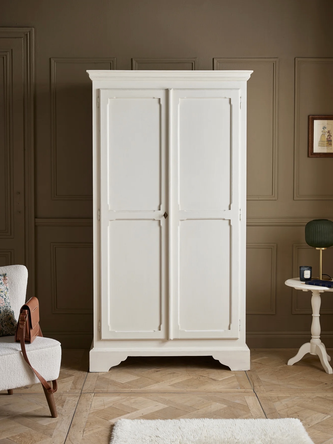 armoire parisienne traditionnelle bois double porte blanche écru