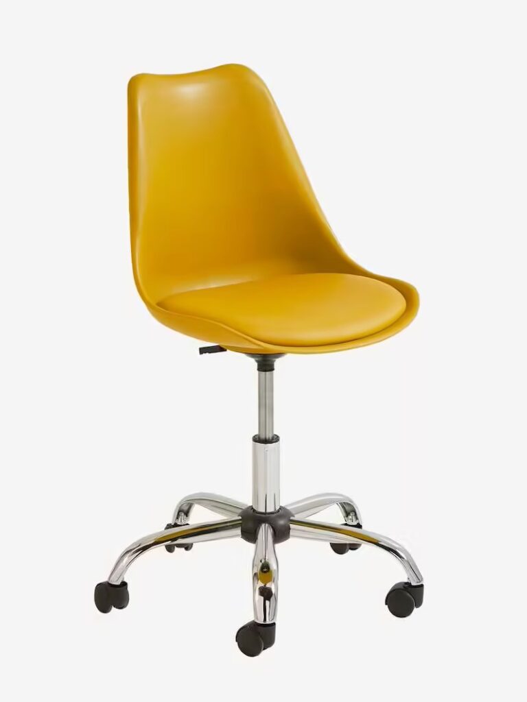 couleur chambre garçon chaise jaune moutarde