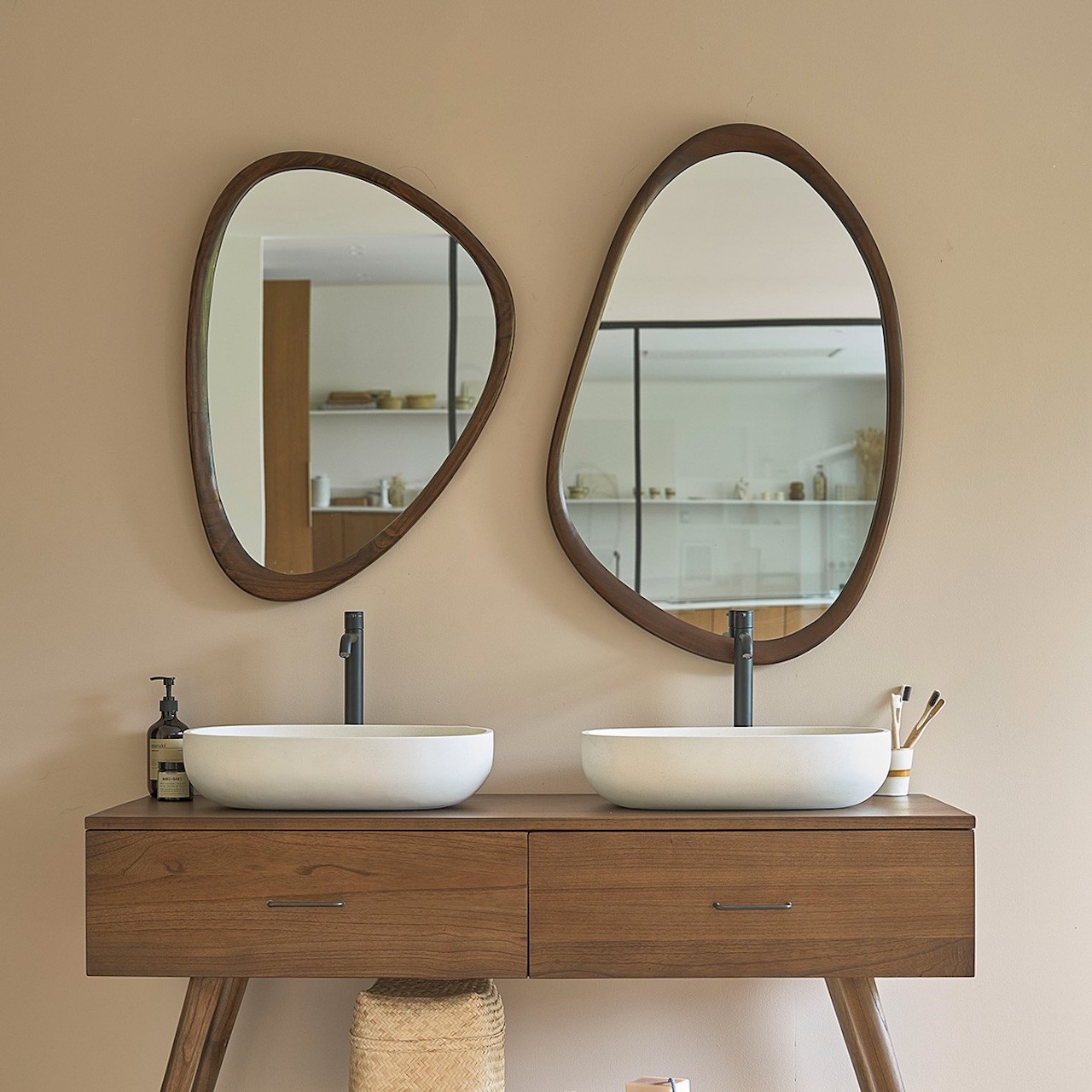 meuble double vasques miroir asymétrique rond