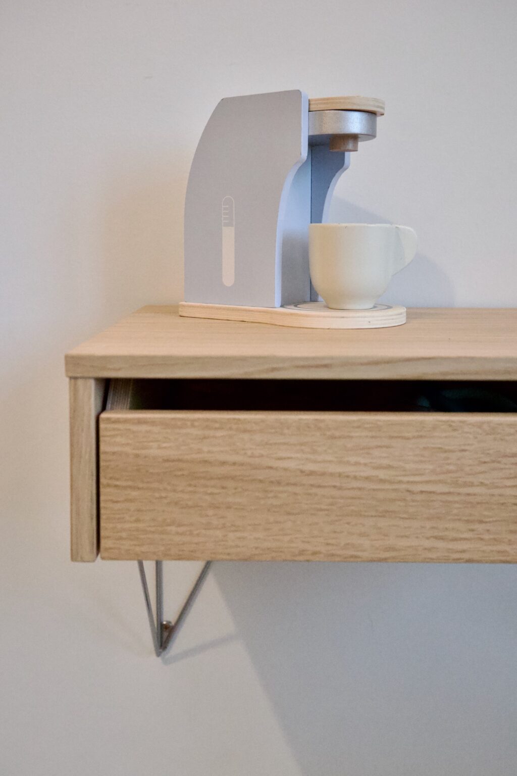 jouet en bois machine à café capsule nespresso bleue blanche