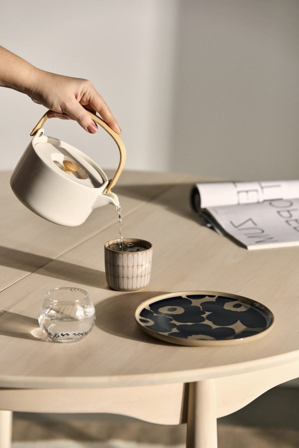 théière japandi bambou céramique blanche