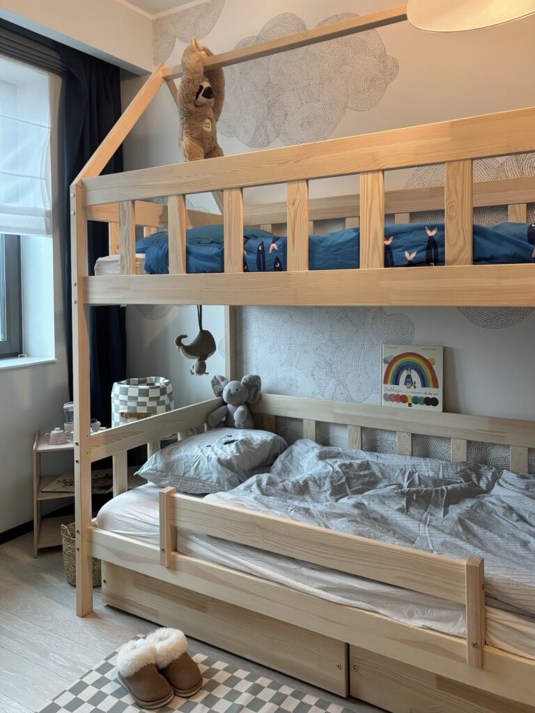 lit cabane superposé enfant 3 ans